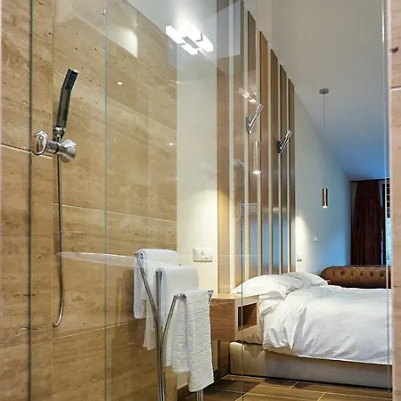 A Carballeira Do Tambre 3*