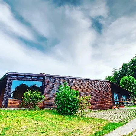 Aparthotel A Carballeira Do Tambre 3*