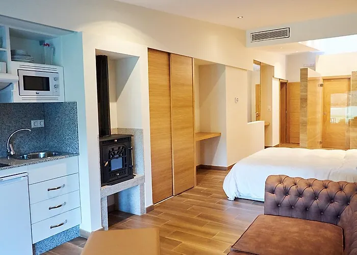 Lejlighedshotel A Carballeira Do Tambre Troitosende